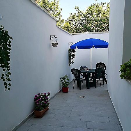 A Casa Di Sante Villa Arnesano Exteriör bild