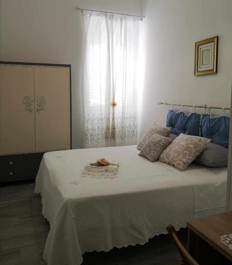 A Casa Di Sante Villa Arnesano Exteriör bild